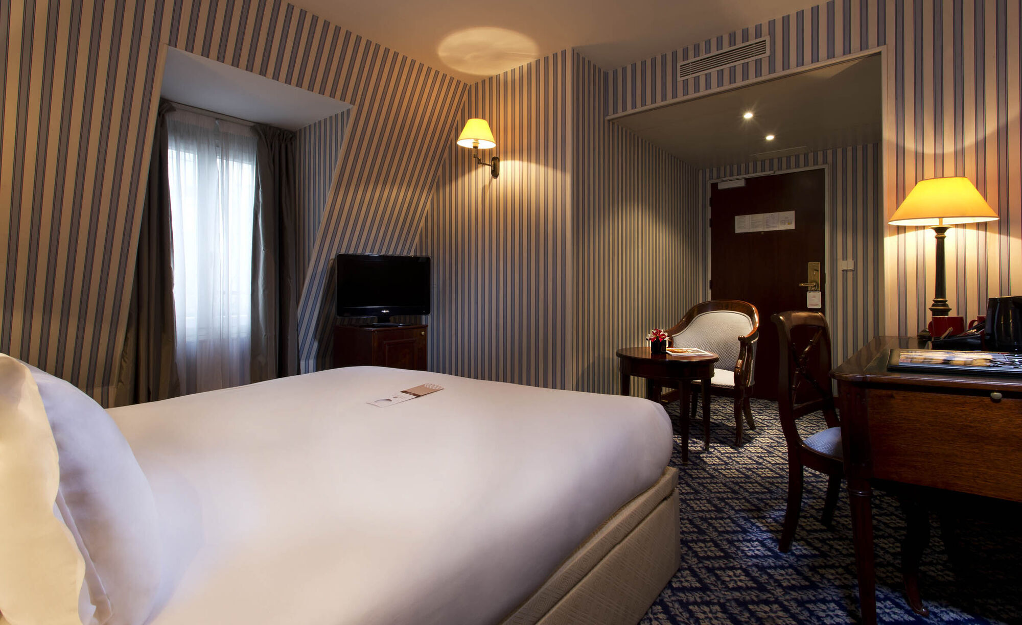 Xo Hotel Париж Екстериор снимка